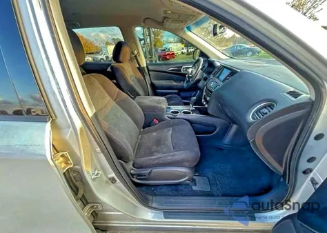 2016 Nissan Pathfinder S z USA, uszkodzony, nr VIN 5N1AR2MN1GC668647